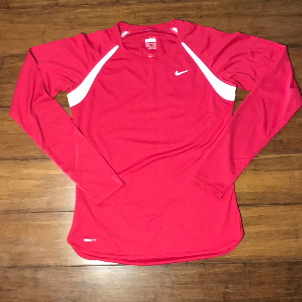 🍒Nike athletic shirt🍒